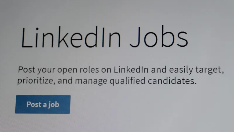 Spam Bots in Hiring Threads: What Happens When AI Agents Scrape Job Posts Without Rate Limits or Context Windows